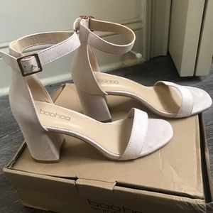 shade nude color block heels fit a size 5.5-6
